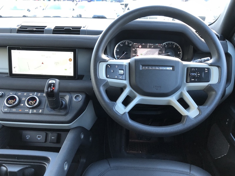 Land Rover Defender 110 D250 MHEV - U1766