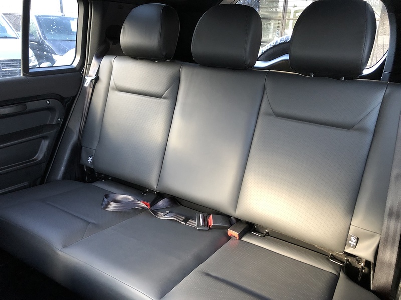 Land Rover Defender 110 D250 MHEV - U1766