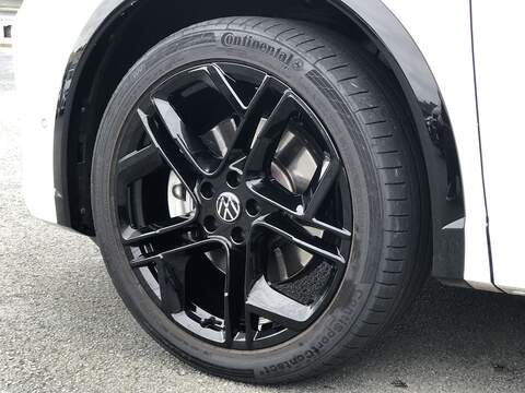 Volkswagen Tiguan TDI R-Line - U1767