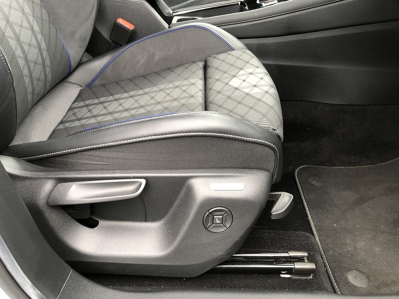 Volkswagen Tiguan TDI R-Line - U1767