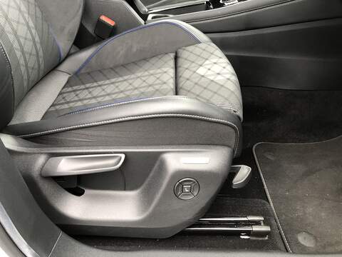 Volkswagen Tiguan TDI R-Line - U1767