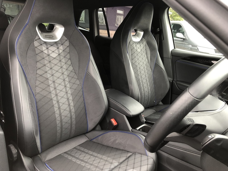 Volkswagen Tiguan TDI R-Line - U1767