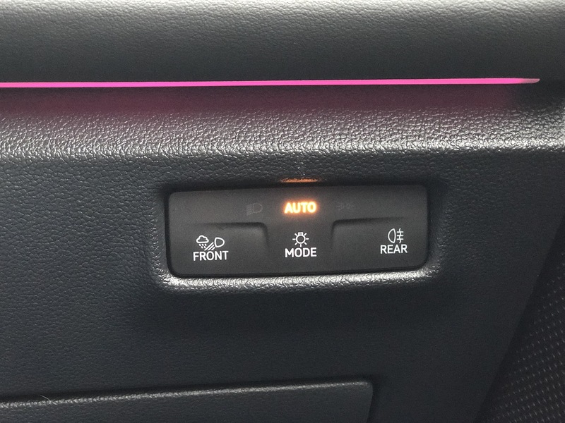 Volkswagen Tiguan TDI R-Line - U1767