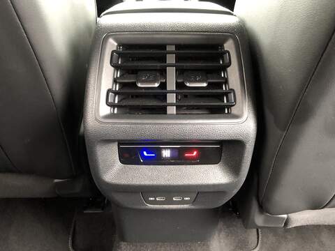 Volkswagen Tiguan TDI R-Line - U1767