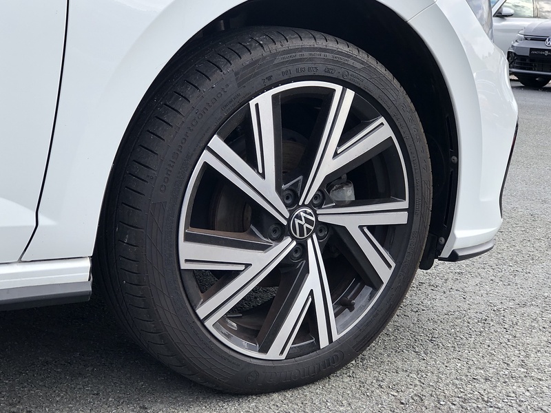 Volkswagen Polo TSI R-Line - U1770