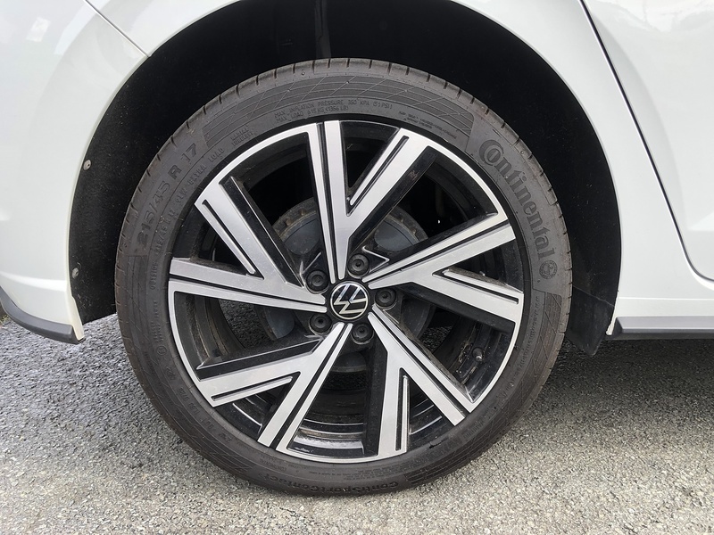 Volkswagen Polo TSI R-Line - U1770