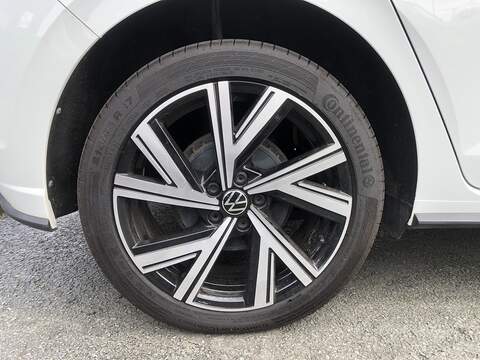 Volkswagen Polo TSI R-Line - U1770