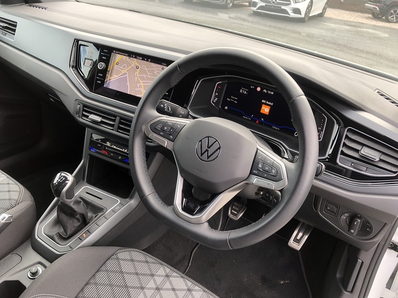 Volkswagen Polo TSI R-Line - U1770