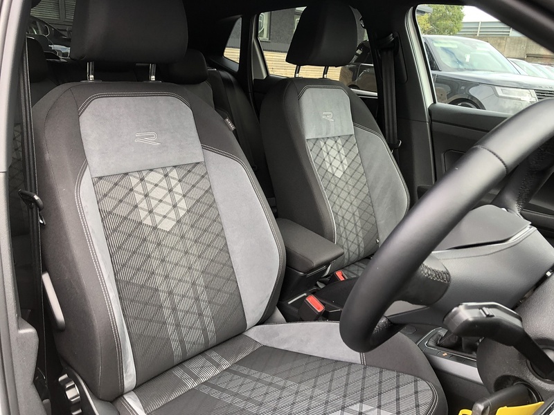 Volkswagen Polo TSI R-Line - U1770