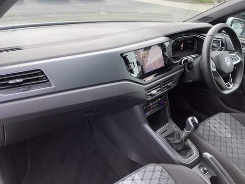 Volkswagen Polo TSI R-Line - U1770