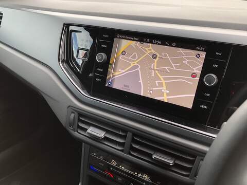 Volkswagen Polo TSI R-Line - U1770