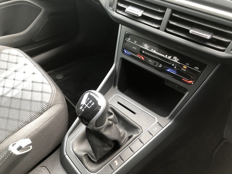 Volkswagen Polo TSI R-Line - U1770