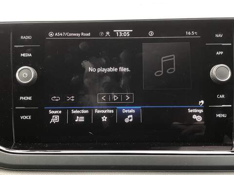 Volkswagen Polo TSI R-Line - U1770