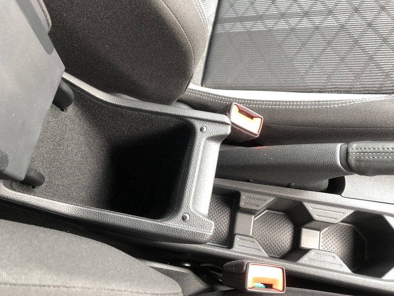 Volkswagen Polo TSI R-Line - U1770