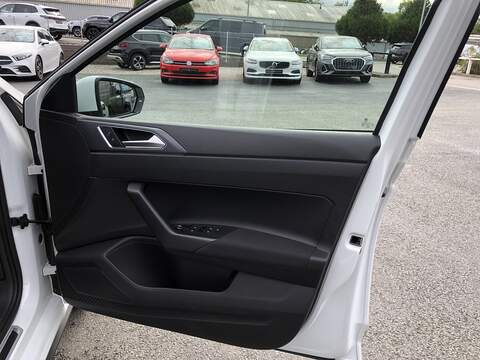 Volkswagen Polo TSI R-Line - U1770