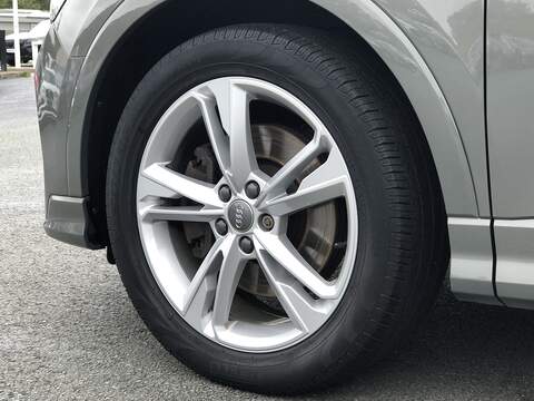 Audi Q3 TFSI S line - U1776