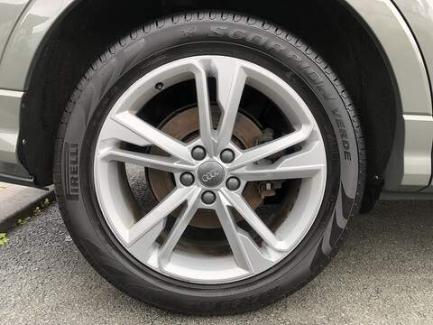 Audi Q3 TFSI S line - U1776