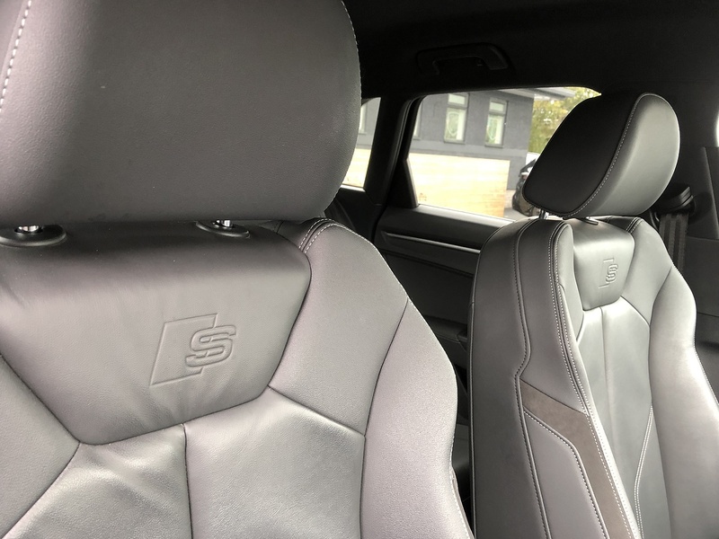 Audi Q3 TFSI S line - U1776