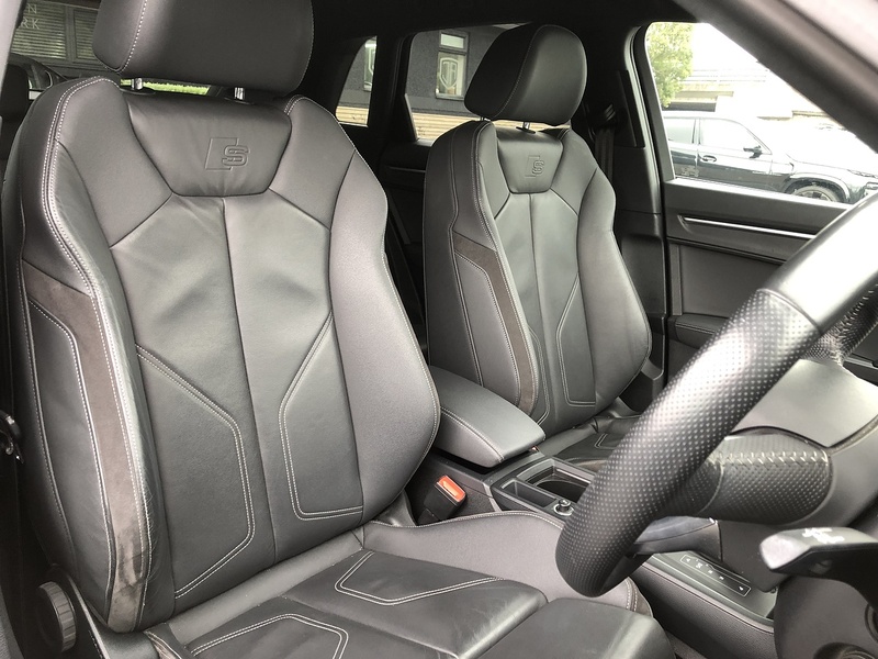 Audi Q3 TFSI S line - U1776