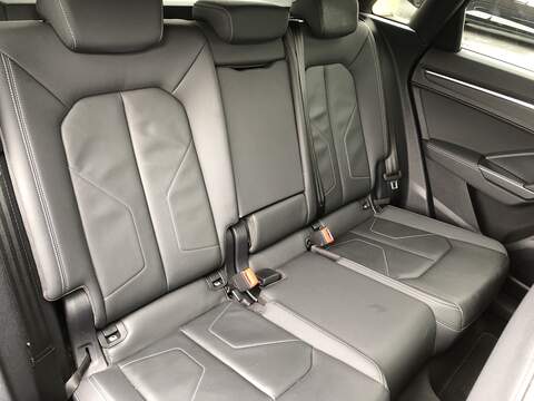 Audi Q3 TFSI S line - U1776