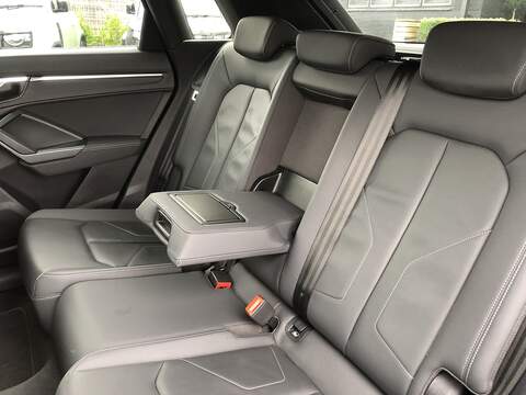 Audi Q3 TFSI S line - U1776