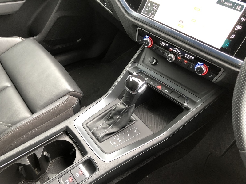 Audi Q3 TFSI S line - U1776