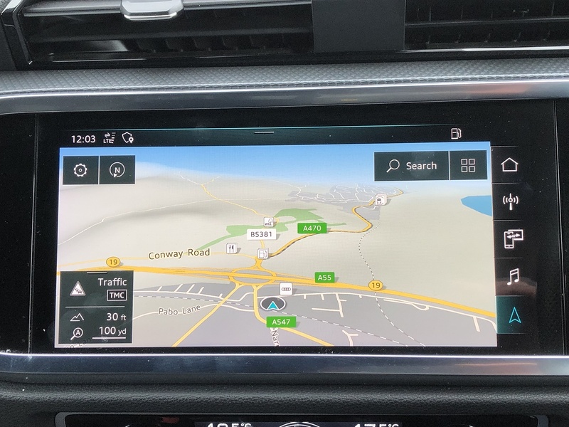 Audi Q3 TFSI S line - U1776