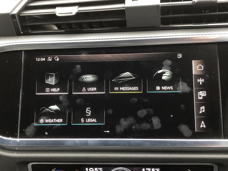 Audi Q3 TFSI S line - U1776