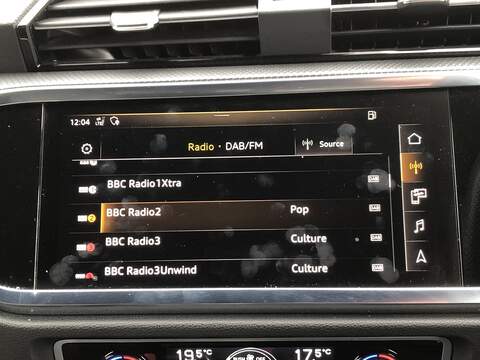 Audi Q3 TFSI S line - U1776