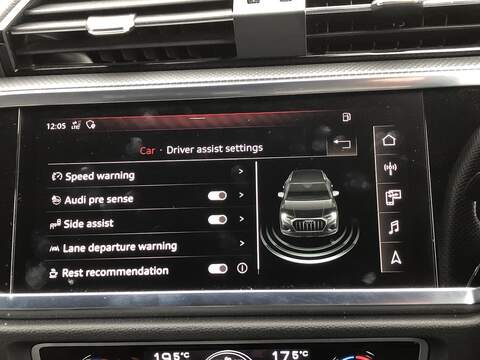 Audi Q3 TFSI S line - U1776