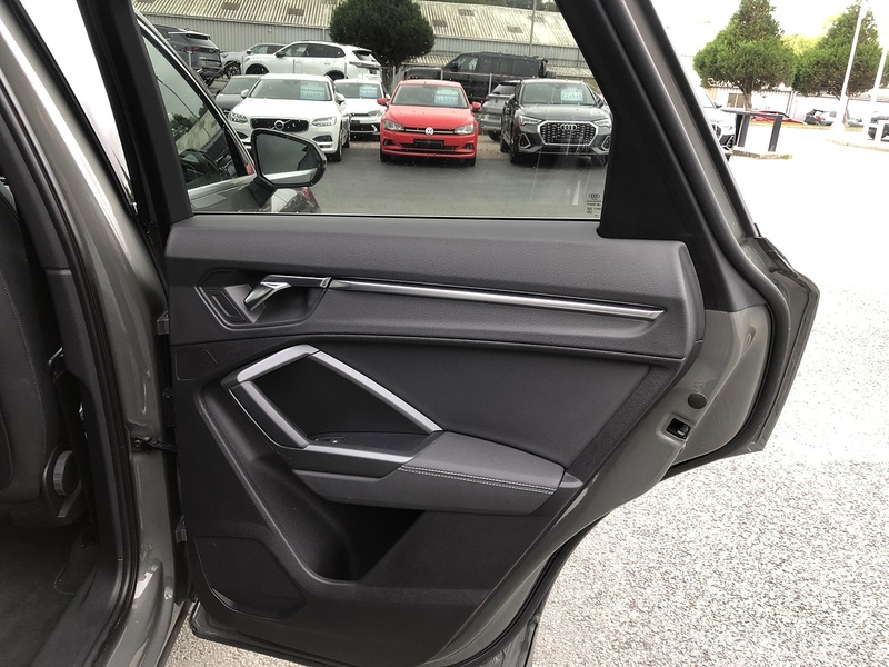 Audi Q3 TFSI S line - U1776