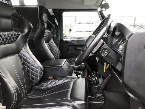 Land Rover Defender 90 TDCi - U1782