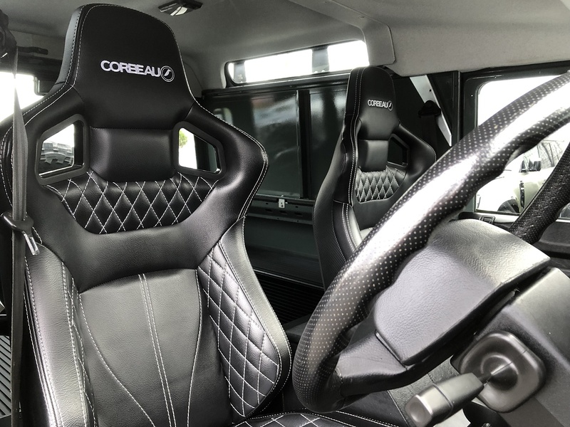 Land Rover Defender 90 TDCi - U1782