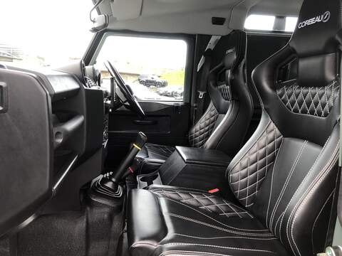 Land Rover Defender 90 TDCi - U1782