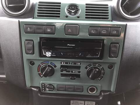 Land Rover Defender 90 TDCi - U1782