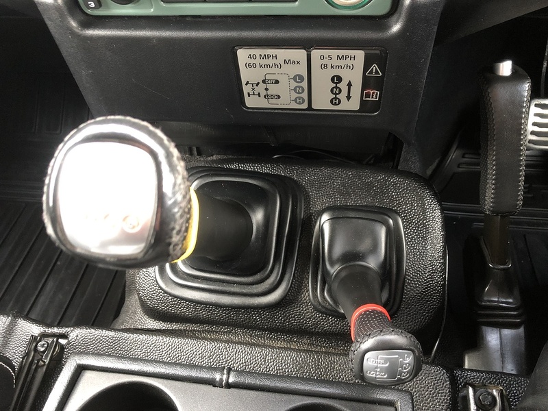 Land Rover Defender 90 TDCi - U1782