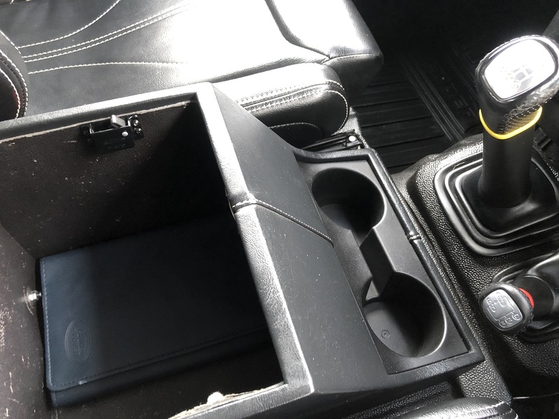 Land Rover Defender 90 TDCi - U1782