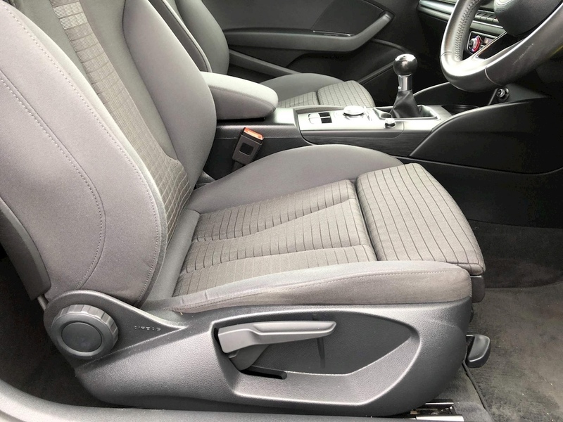 Audi A3 Cabriolet TDI Sport - U1783