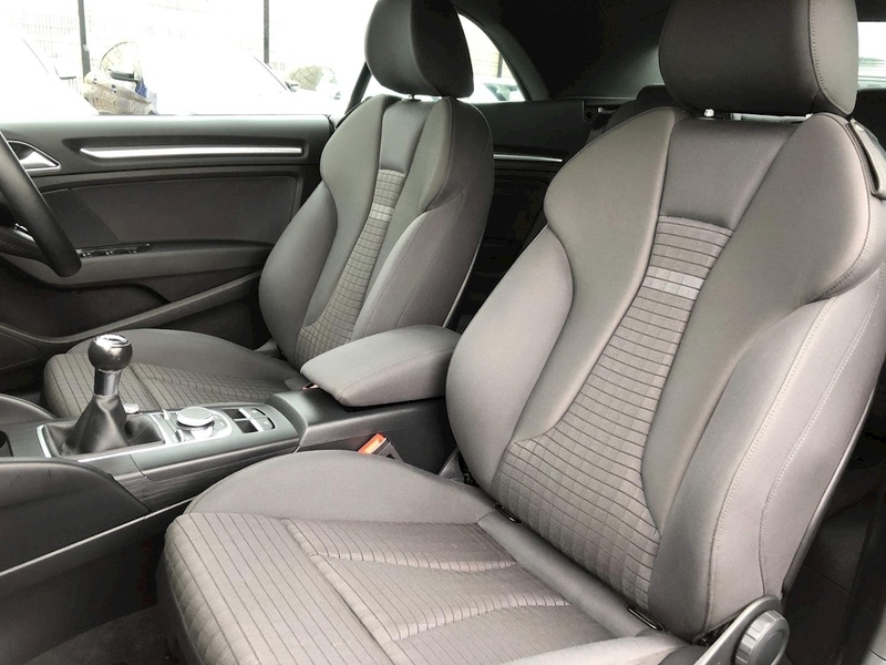 Audi A3 Cabriolet TDI Sport - U1783