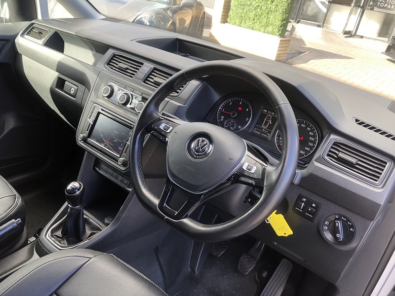 Volkswagen Caddy TDI C20 BlueMotion Tech Highline - U1787