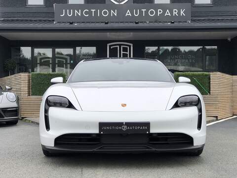 Porsche Taycan Performance 4S - U1790