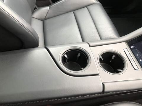 Porsche Taycan Performance 4S - U1790