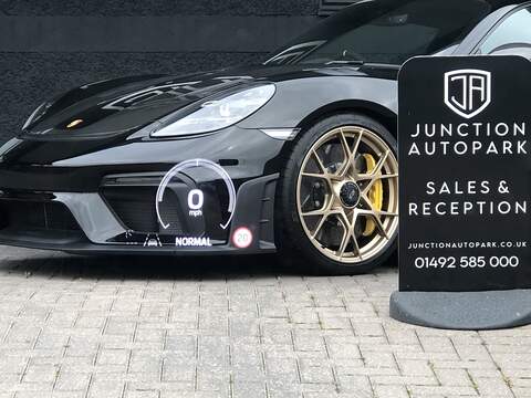 Porsche Taycan Performance 4S - U1790