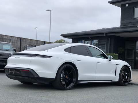 Porsche Taycan Performance 4S - U1790