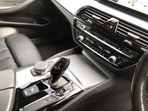 BMW 5 Series 520d M Sport - U1793