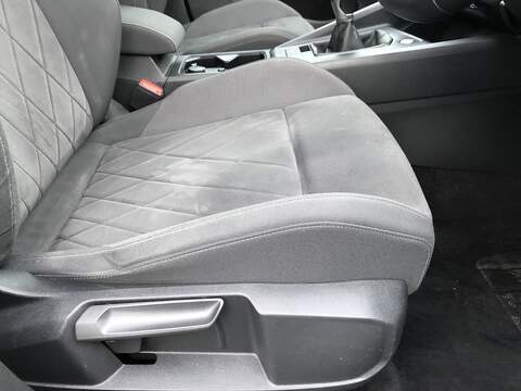 Volkswagen Golf TSI Style - U1809