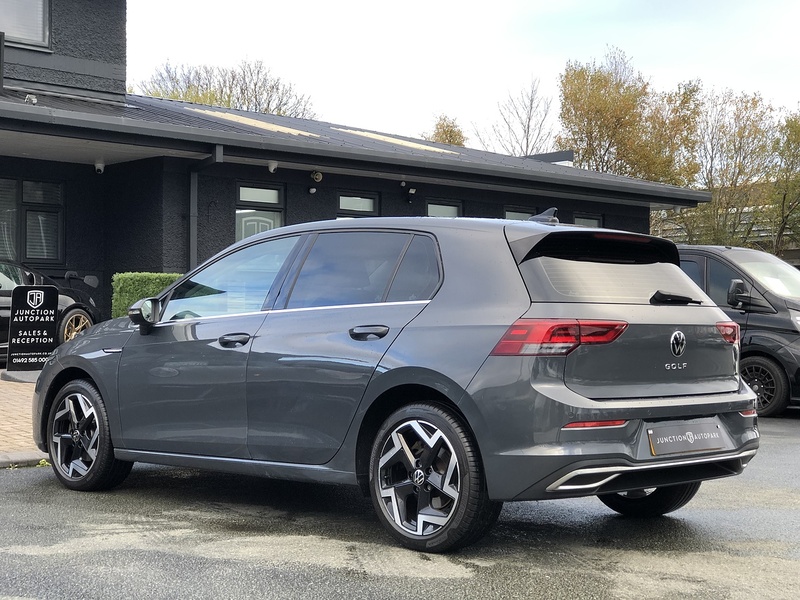 Volkswagen Golf TSI Style - U1809