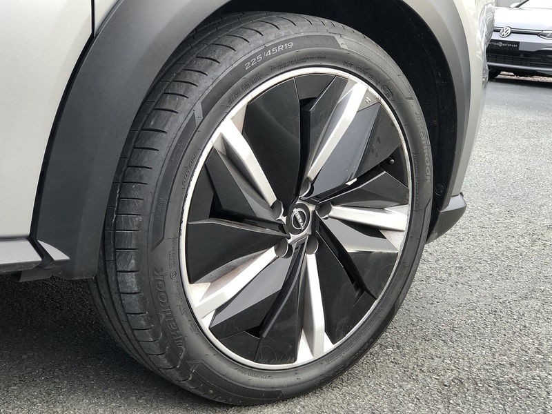 Nissan Juke Tekna+ - U1810
