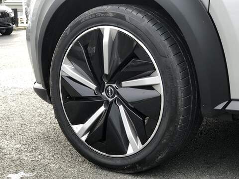 Nissan Juke Tekna+ - U1810