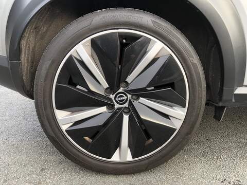 Nissan Juke Tekna+ - U1810